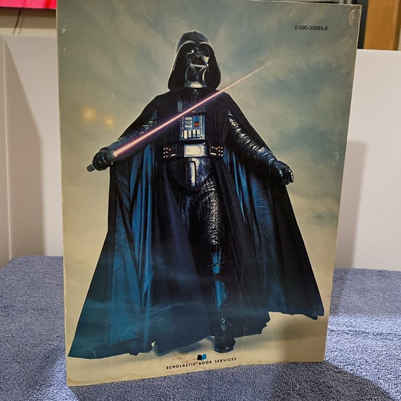 Star Wars Questions & Answers about Space Book - Picture 2 of 11